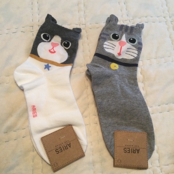 aries cat socks